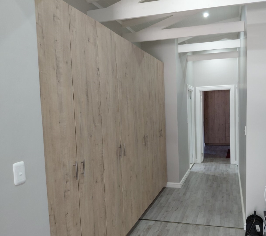 2 Bedroom Property for Sale in Bergsig Western Cape